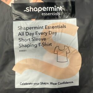 Shapermint Essentials Short Sleeve Tee